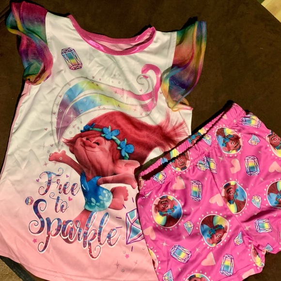 Disney Dreamworks Trolls top and bottom - Picture 5 of 6